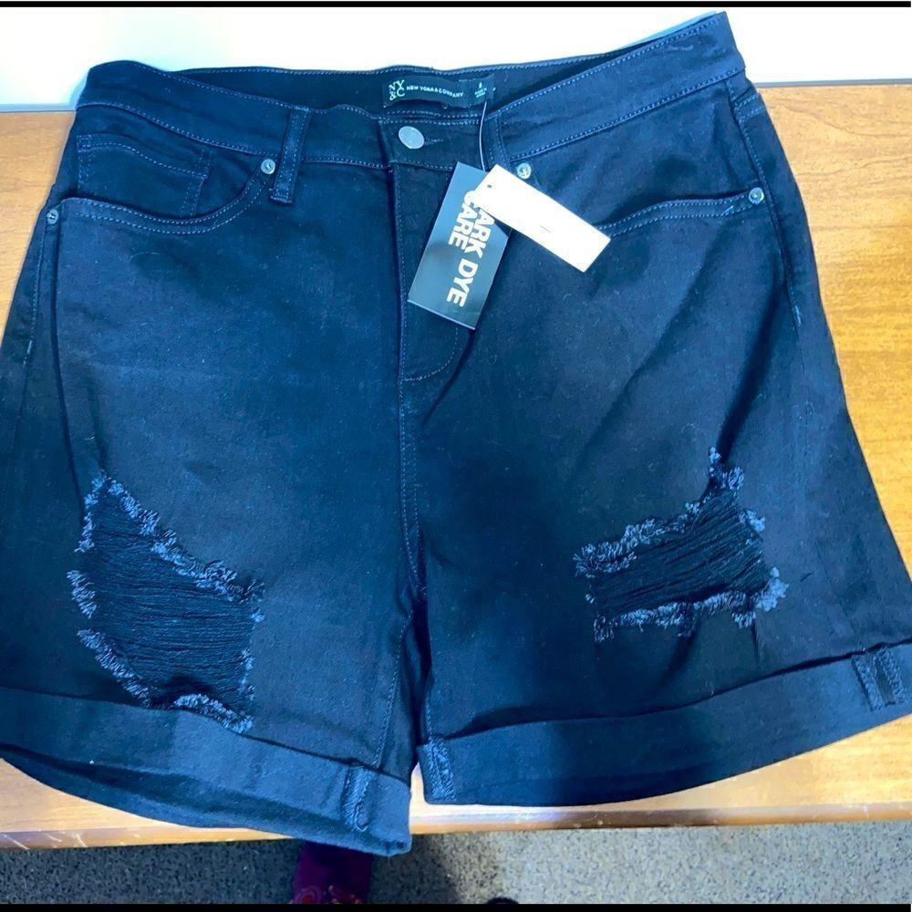 NWT New York and company black denim shorts